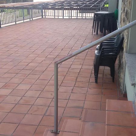 Hotel Alameda Villaviciosa  Buitenkant foto