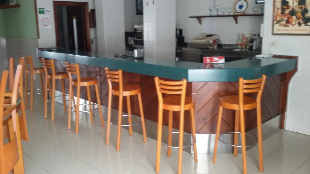 Hotel Alameda Villaviciosa  Buitenkant foto